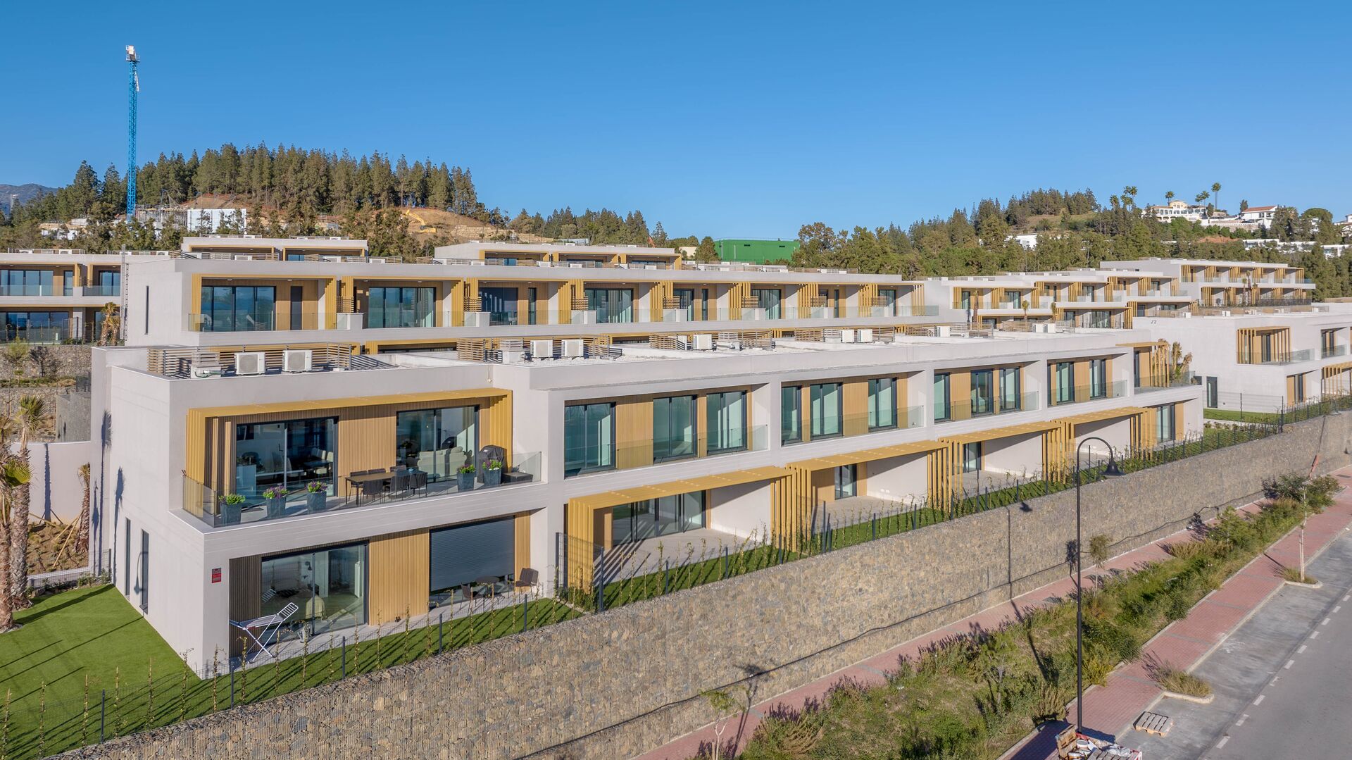 Evergreen Homes, El Chaparral