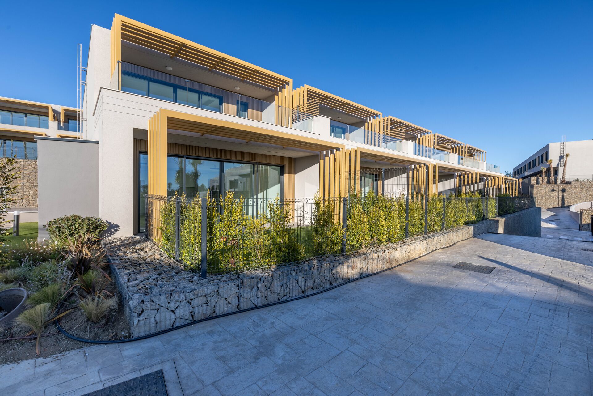 Evergreen Homes, El Chaparral